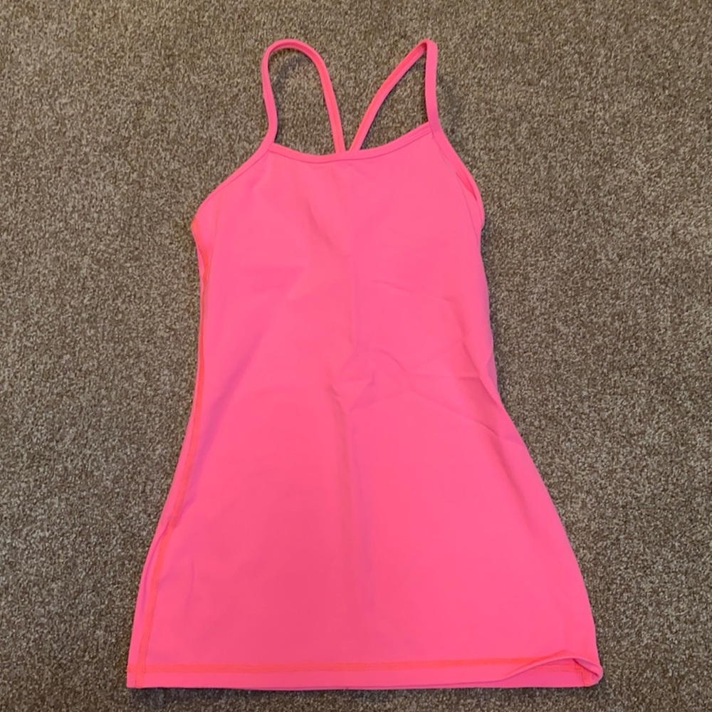 Lululemon tank